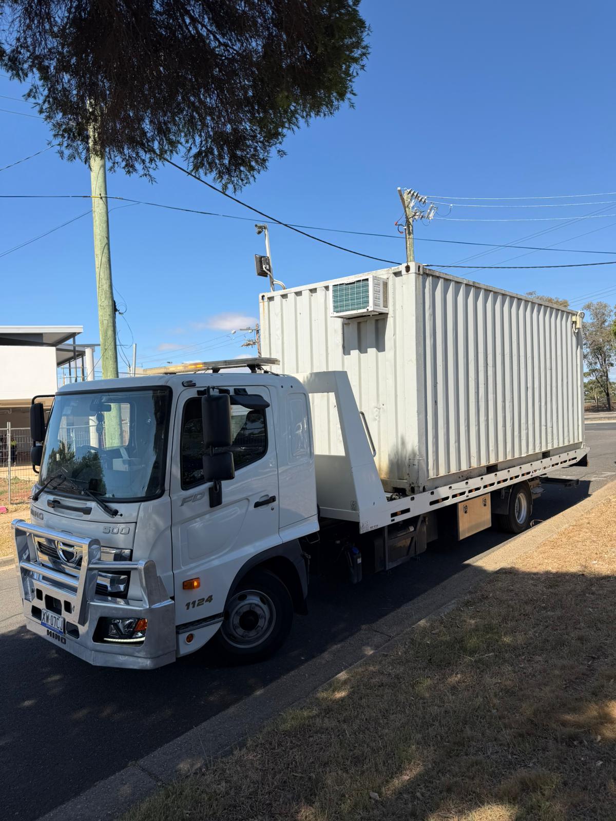 Fleet ready towing Melbourne