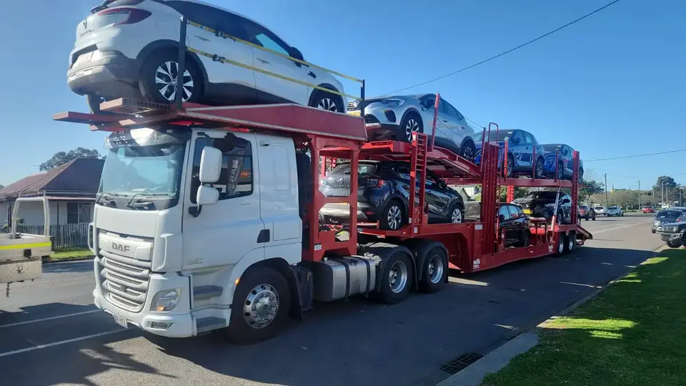 Interstate vehicle transport service